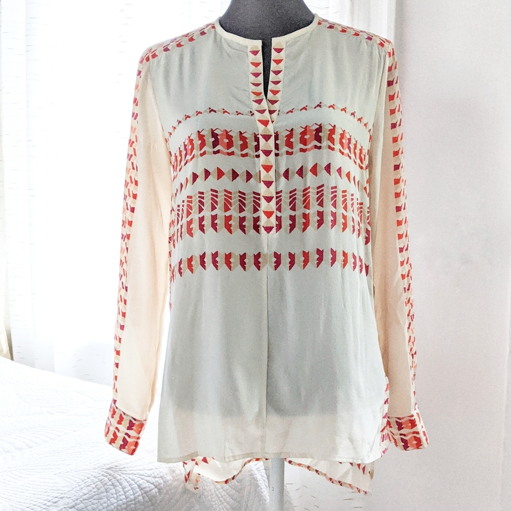 BCBG MaxAzria 100% silk top